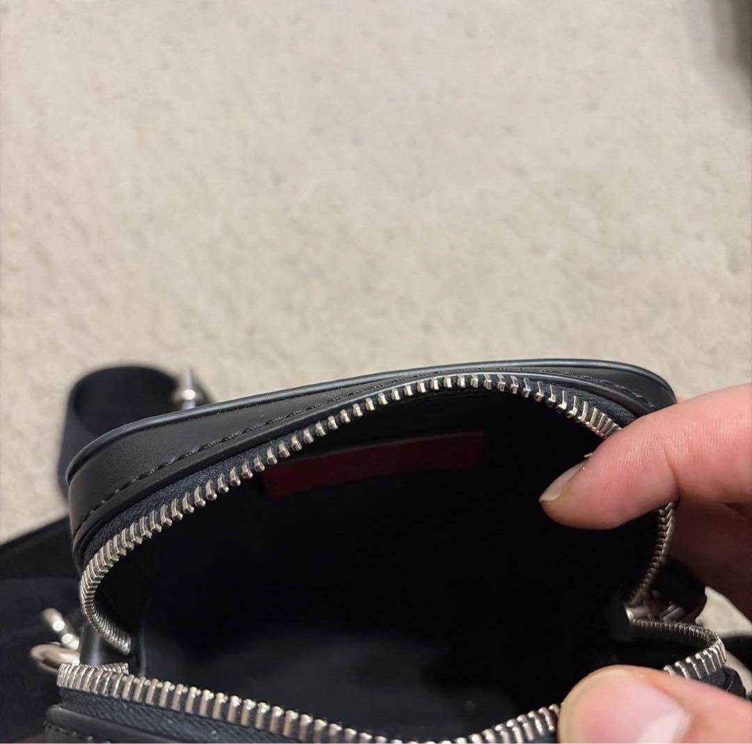 ヴァレンティノ　ショルダーバッグ