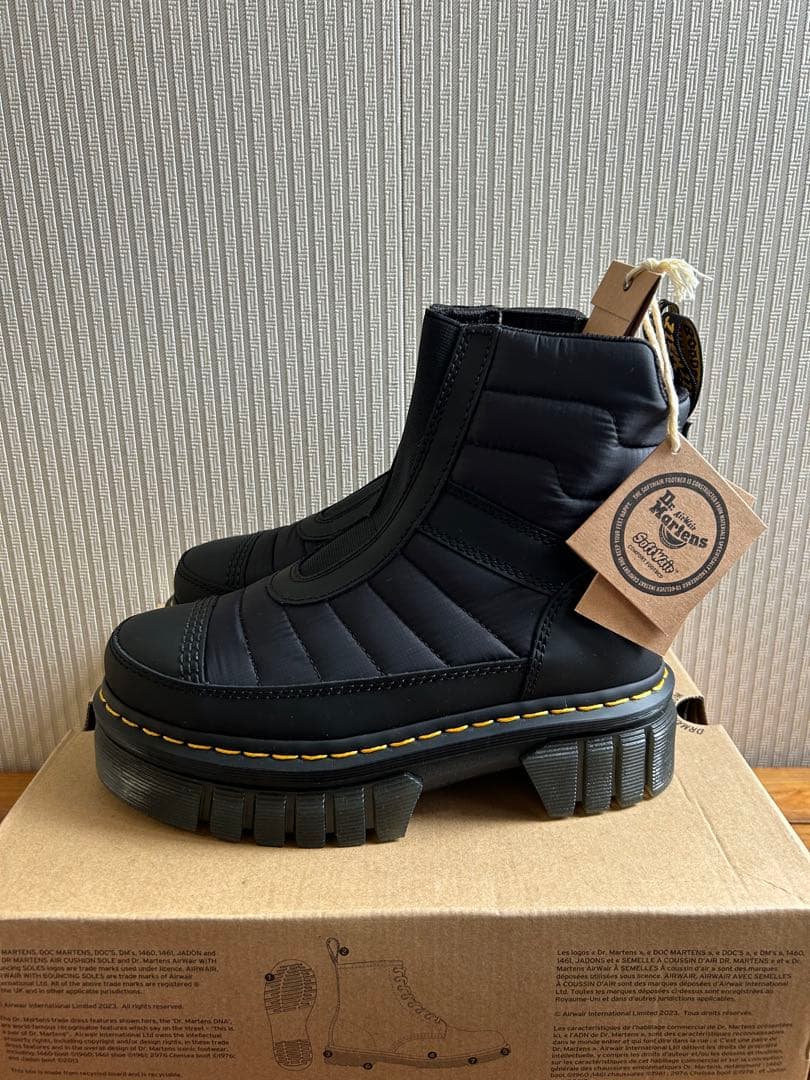 Dr.Martens AUDRICK QLTD チェルシー ブーツ