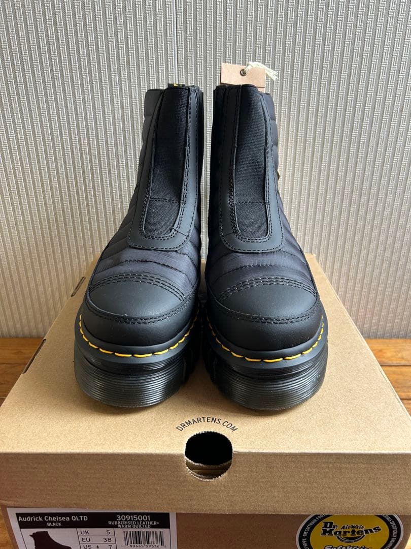 Dr.Martens AUDRICK QLTD チェルシー ブーツ