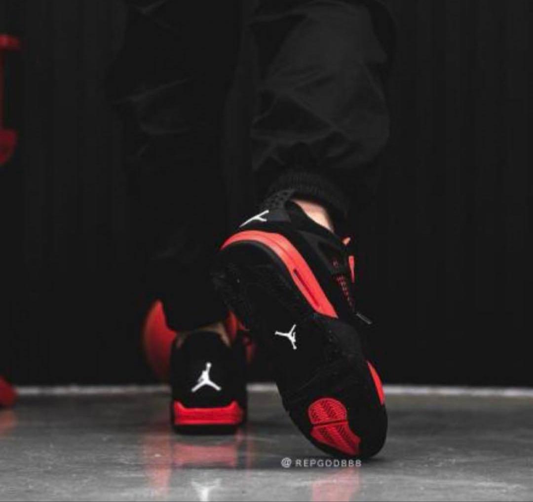 エアジョーダン4 レッドサンダー/クリムゾン