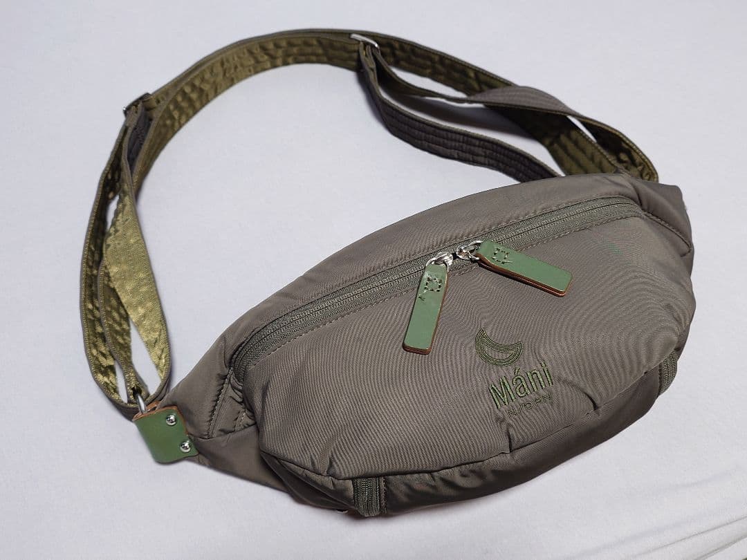 ノルンマーニ　N/ORN Mani ヒップシート カーキ