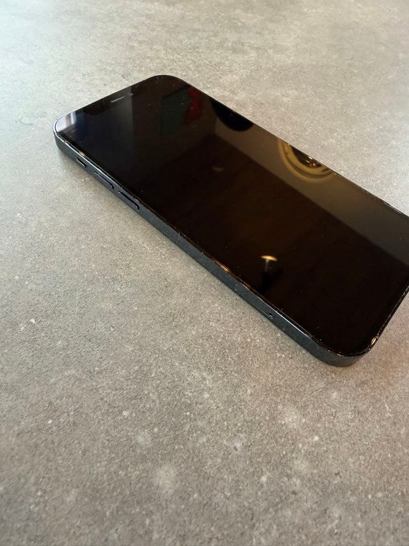 Apple iPhone 12 Pro グラファイト　512GB SIMフリー