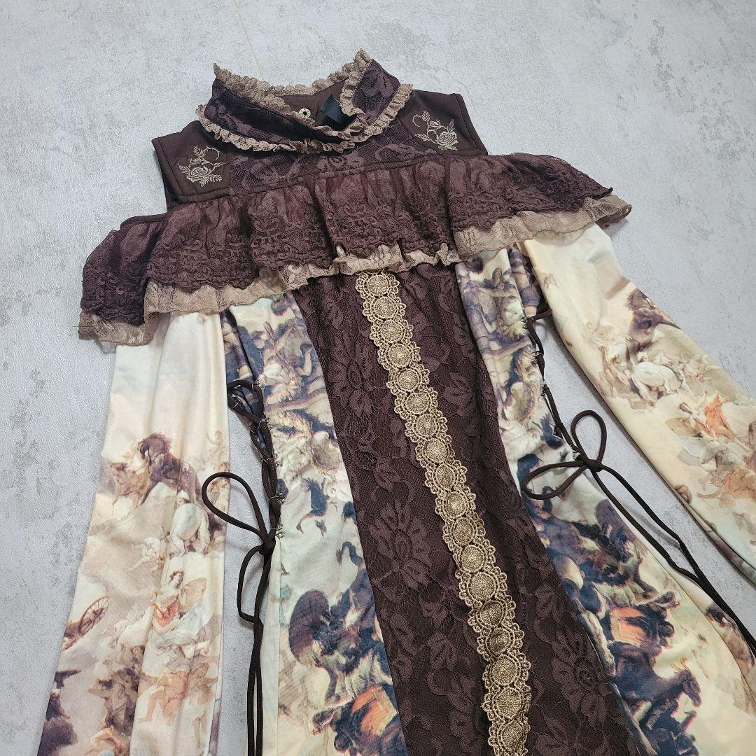 美品 オッズオネスト 天使柄 肩出しレースアップワンピース 茶