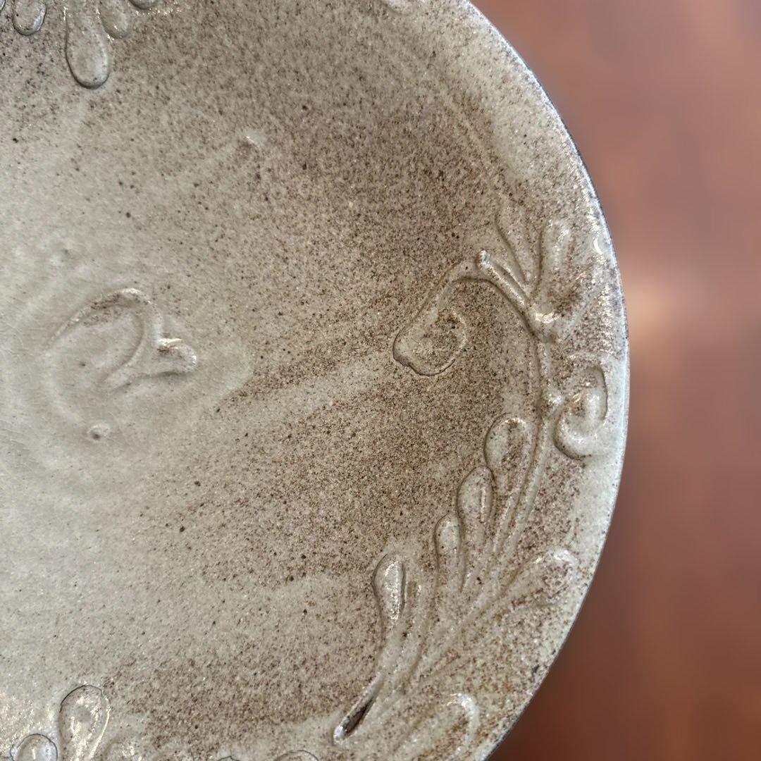 北窯.宮城正亨.尺皿.化粧土. イッチン.やちむん