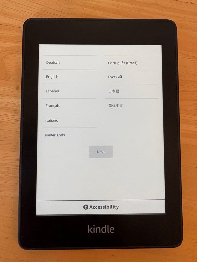 Kindle Paperwhite 8GB本体 USBケーブル付き