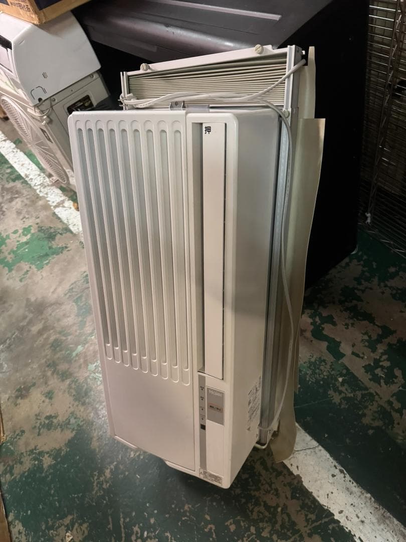 (4444W1)*HAIER ハイアール　窓エアコン JA-16S　2018年