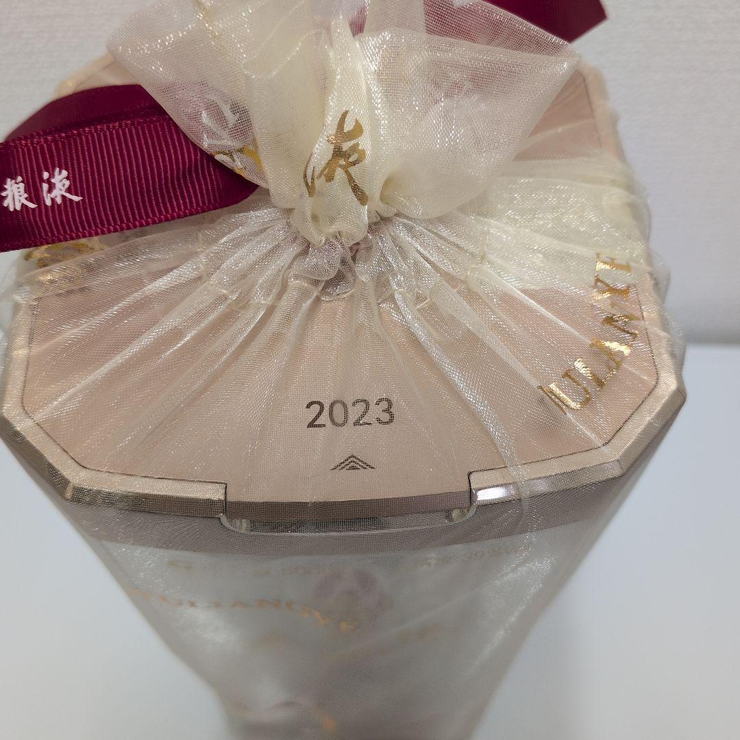 五粮液(ごりょうえき)500ml 濃香型 39度 白酒 バイチュウ　2023