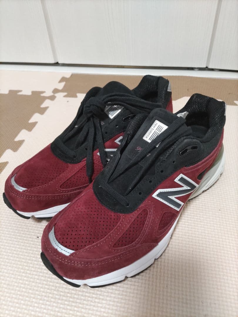 New Balance 990 赤/黒 トレーニングシューズ