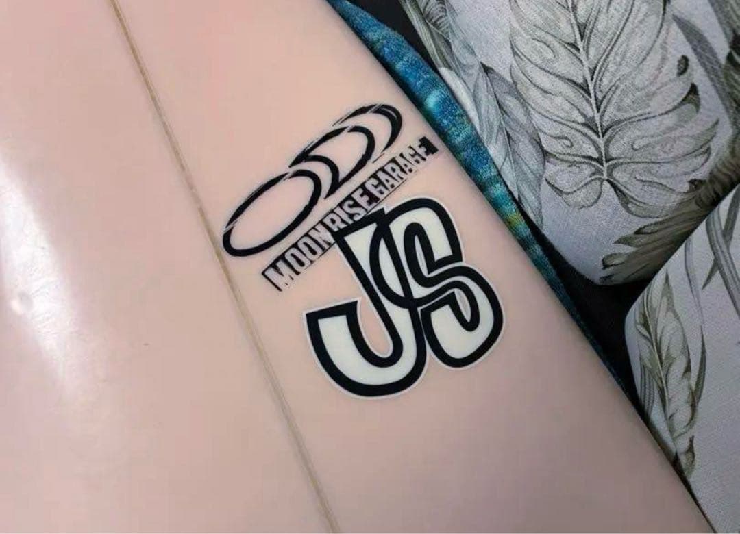 JS サーフボード 5'11ショートボード　着払い