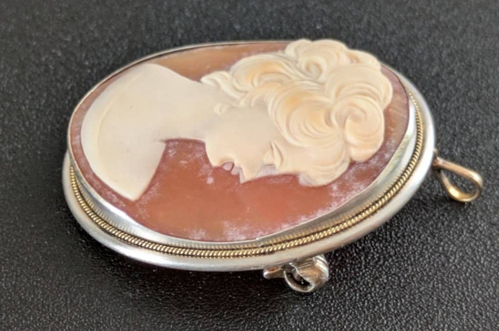 800刻印 カメオブローチ SILVER/PAT.P K18 カメオイヤリング