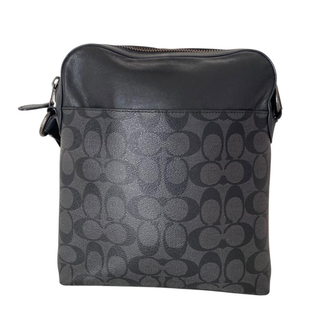 美品 コーチ ショルダーバッグ シグネチャー ブラック グレー　PVC