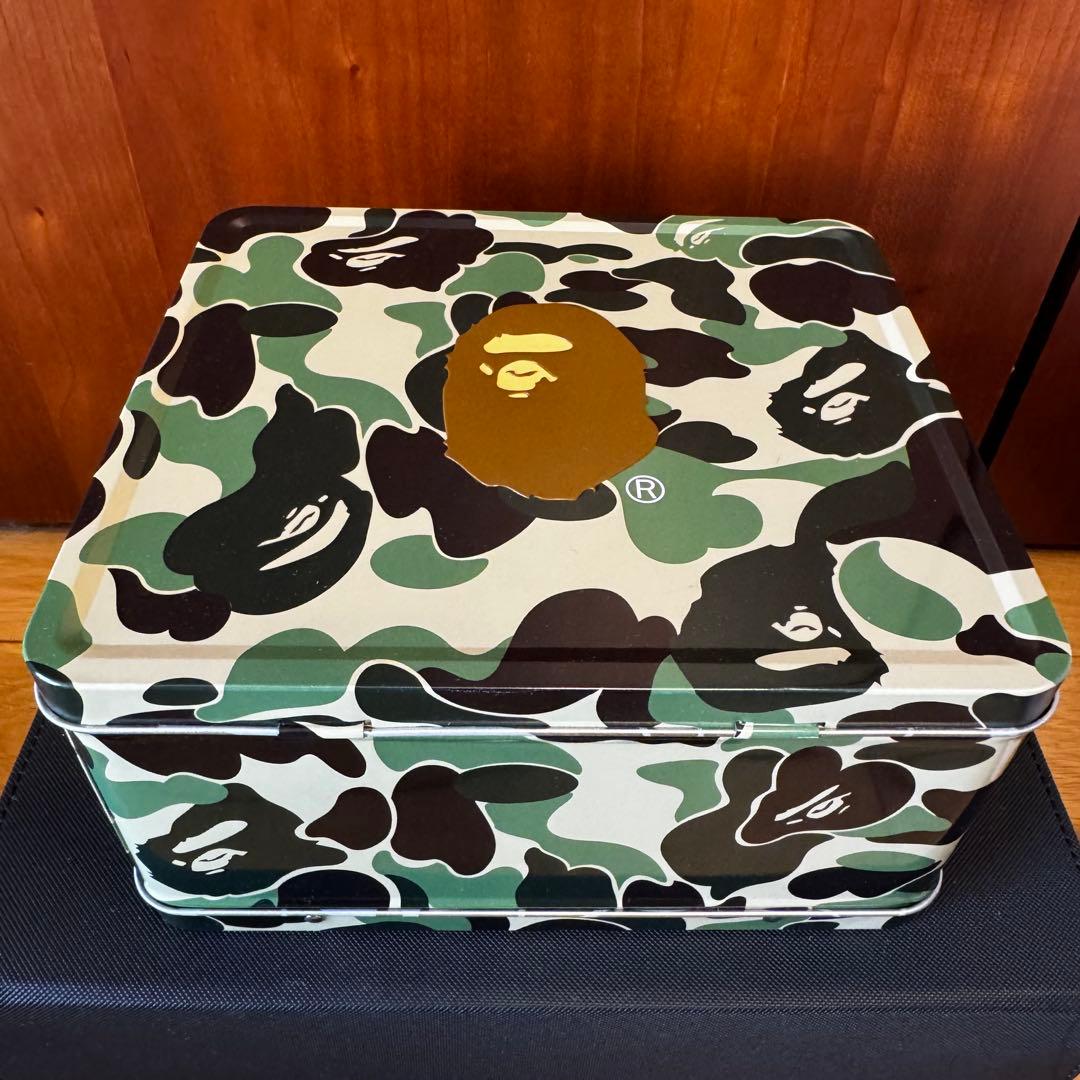 A Bathing Ape 迷彩メタルボックス　缶ケース
