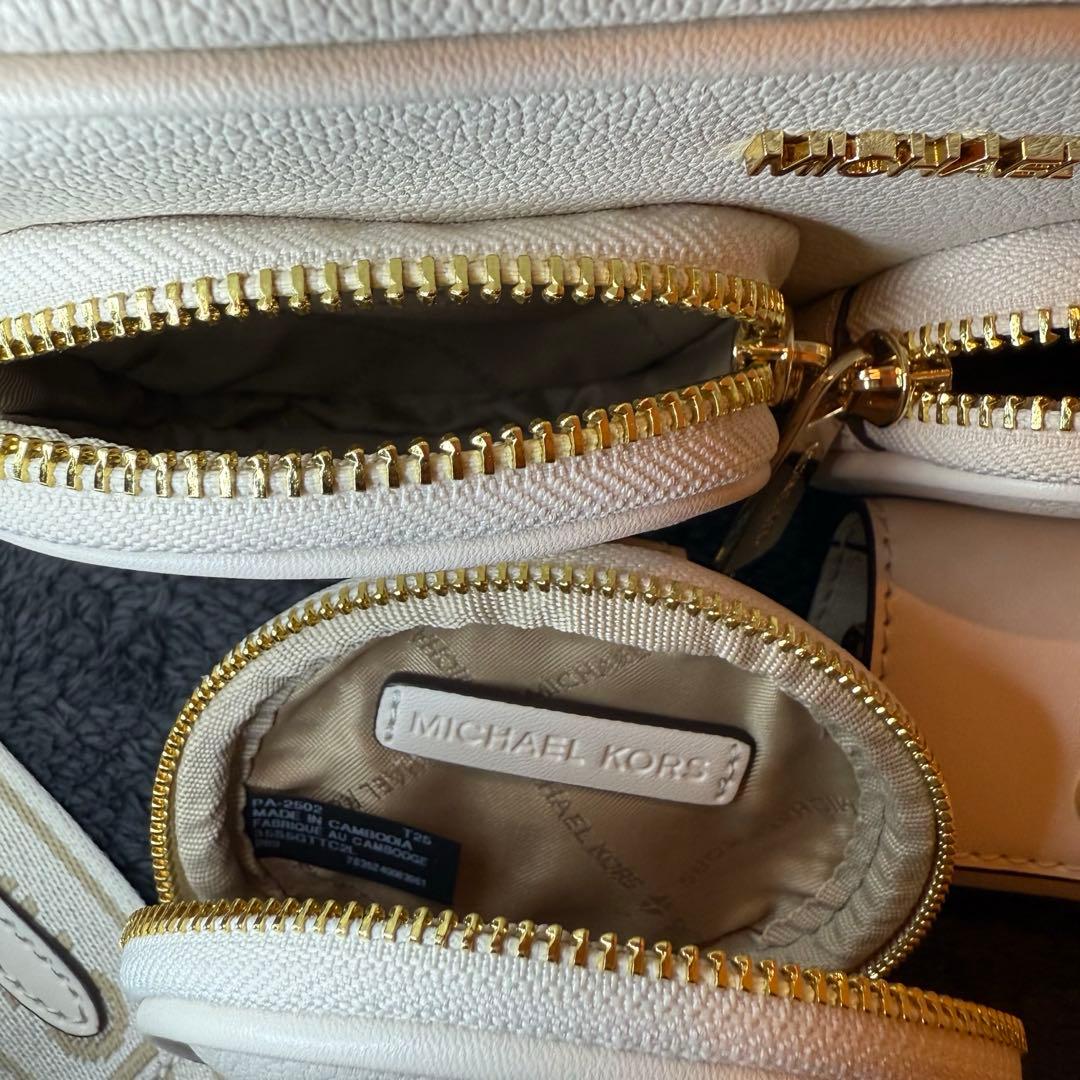 ★かことの心 美品 MICHEAL KORS クロスボディバッグ 付属品◎