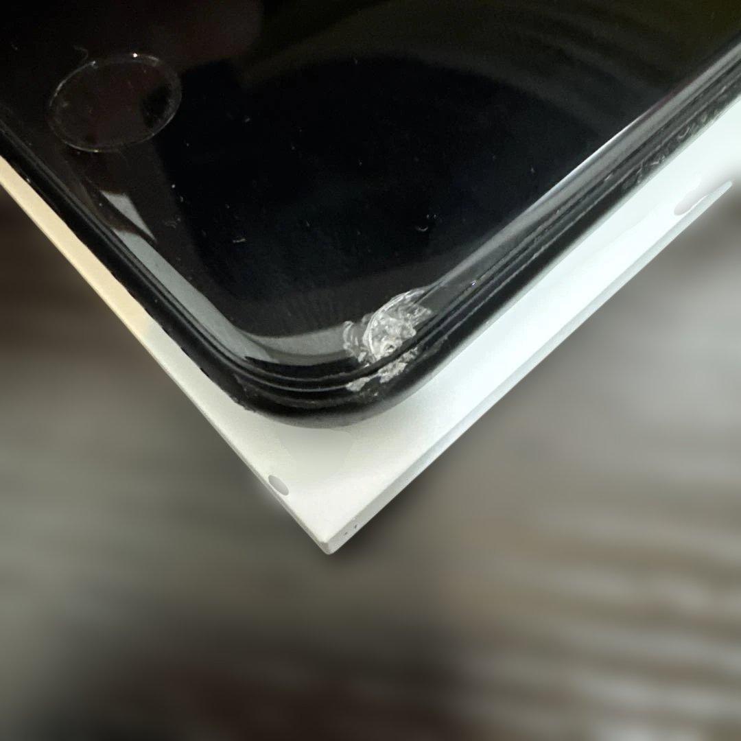 Apple iPhone SE 128GB ブラック