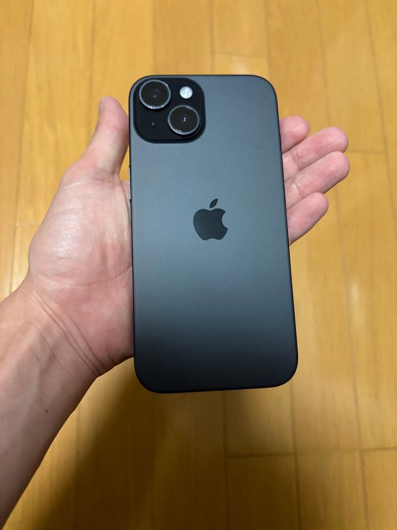 Apple iPhone 15 ブラック 128GB 初期化済み
