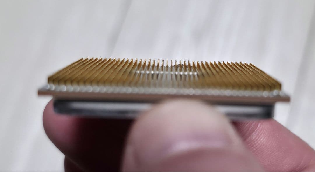 AMD Ryzen 7 5700x 中古品