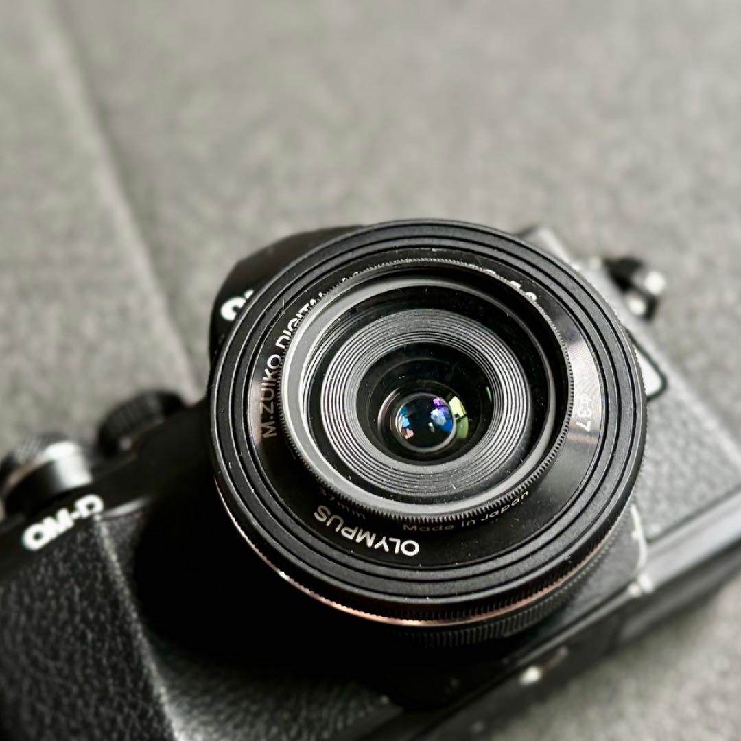 オリンパス OLYMPUS OM-D E-M10 Mark II レンズセット
