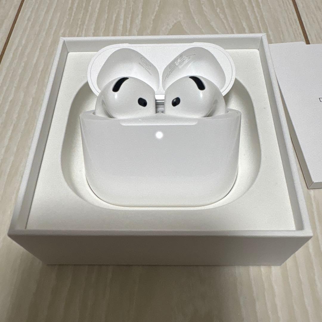 AirPods4 ノイズキャンセリング搭載　美品