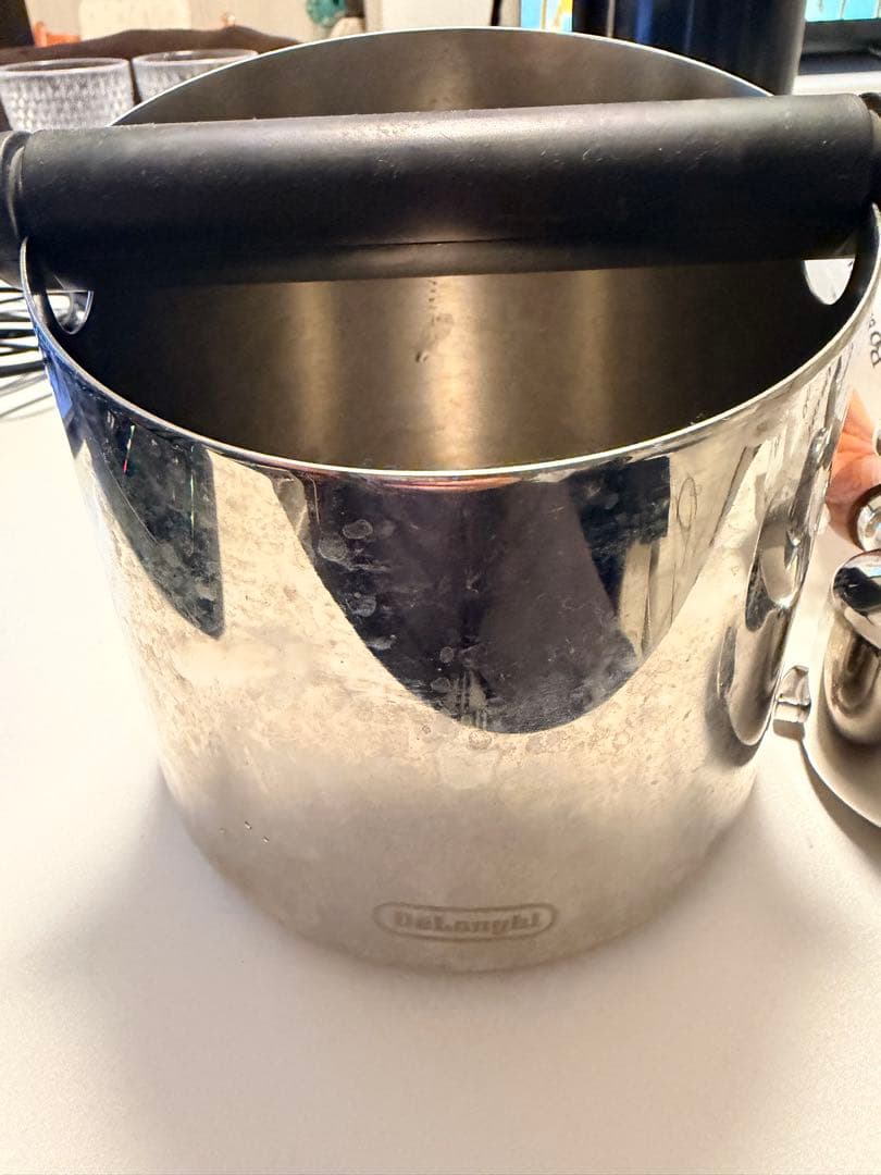 SALE De’Longhiエスプレッソメーカー デディカ アルテ EC885J