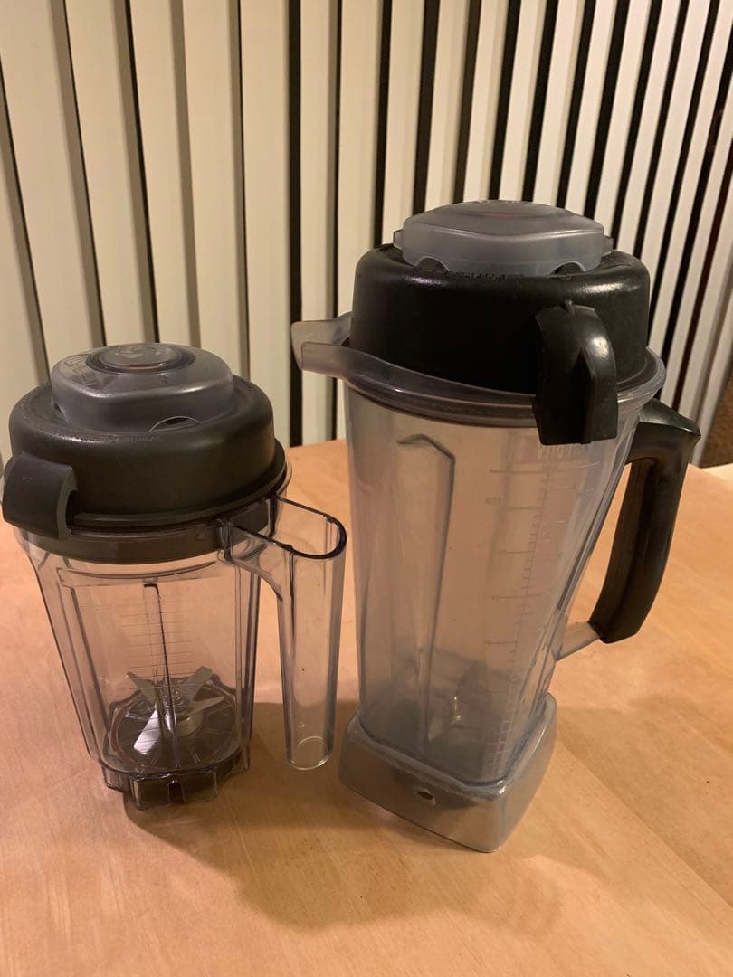 【8/10まで】Vitamix ブレンダー VM0111 ドライコンテナ付き