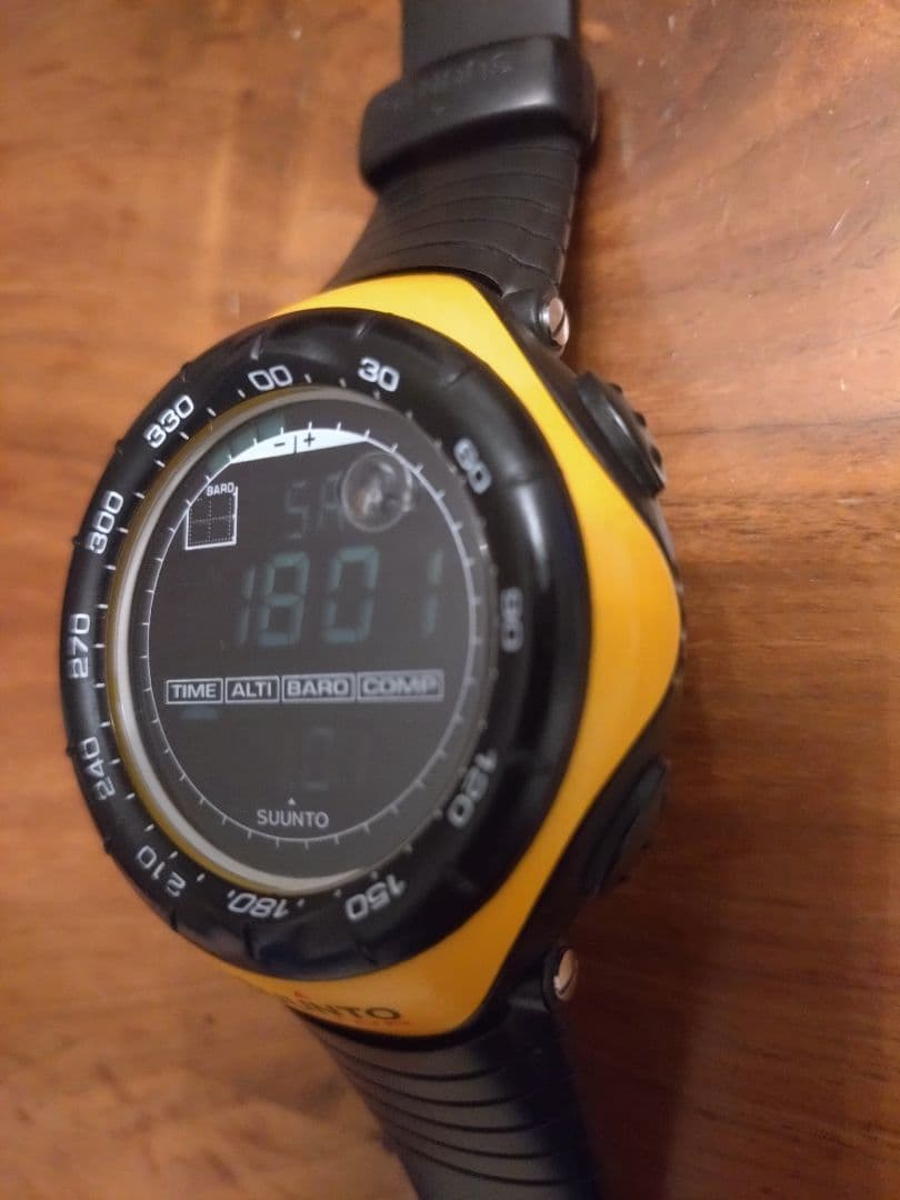 超美品 SUUNTO VECTOR Yellow スント ベクター イエロー