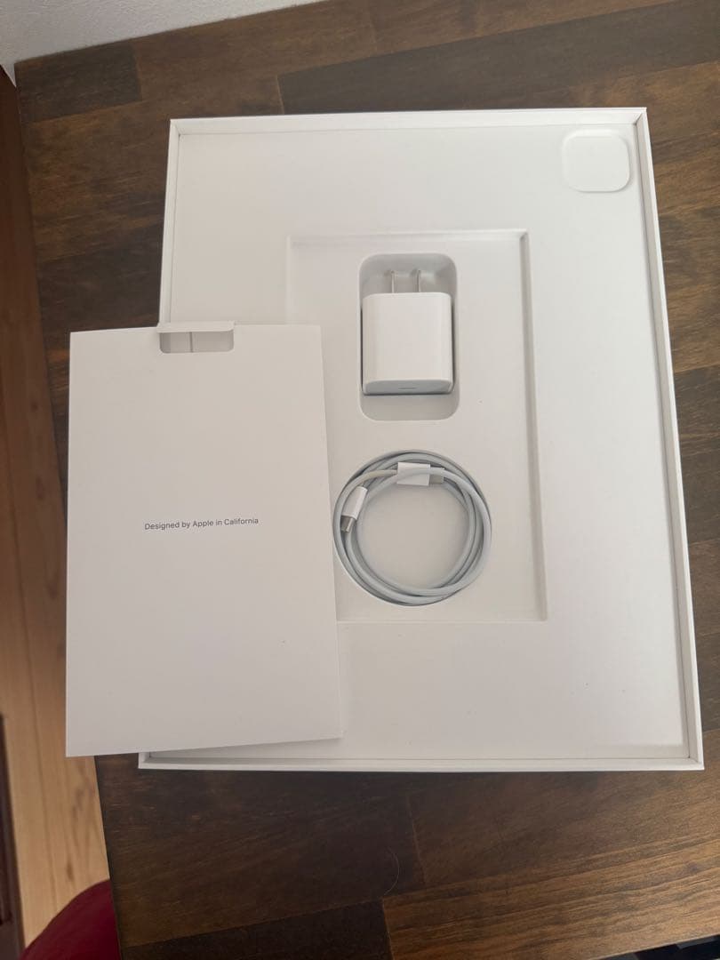 iPad Pro 12.9インチ　第5世代　128GB BoYata