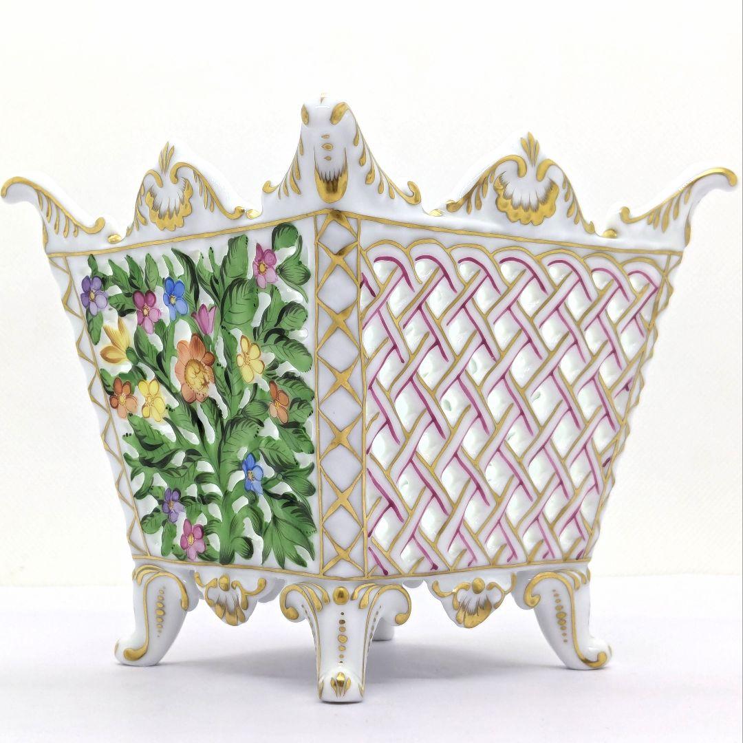 ケースつき ヘレンド 透かし彫り 鉢カバー 手描き 磁器製