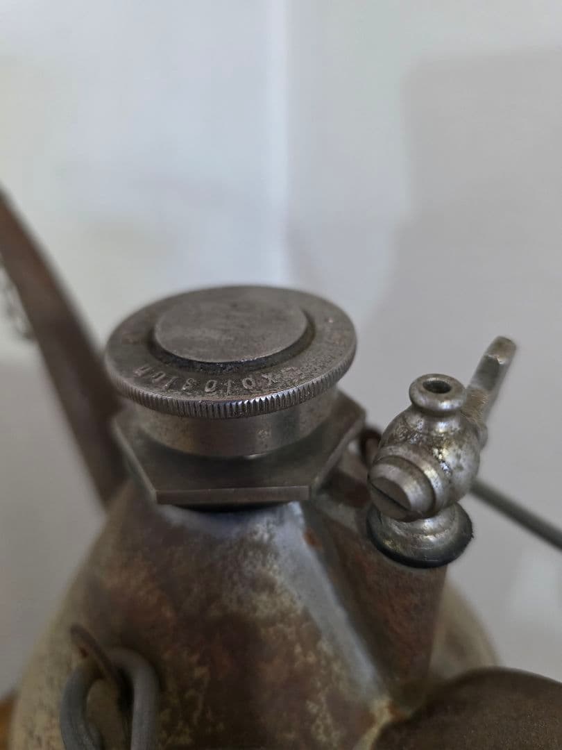 Z*i様 激レア　ビンテージ給油缶　ビンテージストーブ　石油ストーブ　ドイツ製