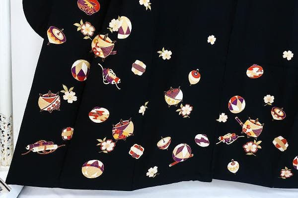 ★専用★美品 振袖 黒 京友禅 黒 金駒刺 糸巻 絵巻 鞠 桜 身丈156cm