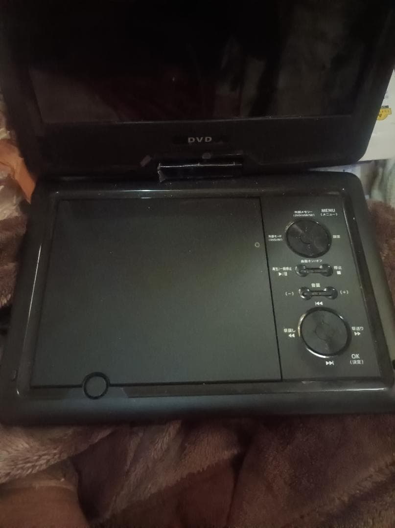 ポータブルDVDプレーヤー HT-9P