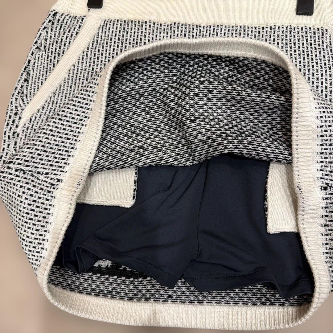 ブリーフィング　スカート