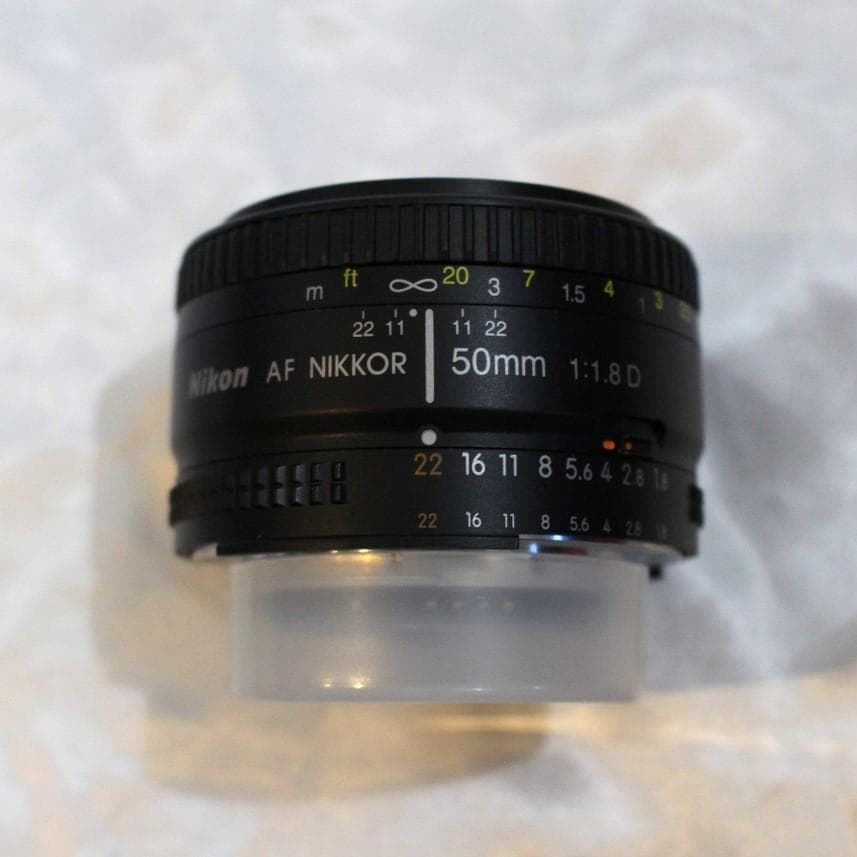 美品 Nikon AF 50mm f/1.8D レンズ ブラック