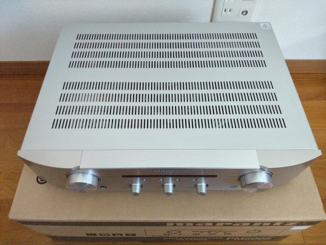 marantz PM5005 プリメインアンプ 【美品】【元箱・梱包材あり】