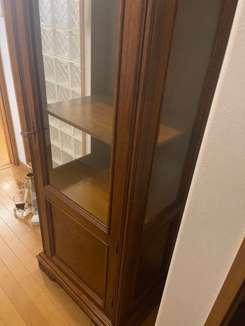 ヴィンテージ　イタリア製　飾り棚　アンティーク　レトロ