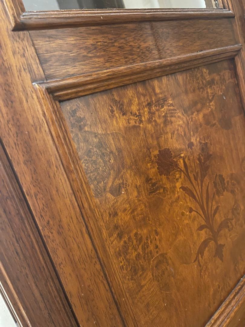 ヴィンテージ　イタリア製　飾り棚　アンティーク　レトロ