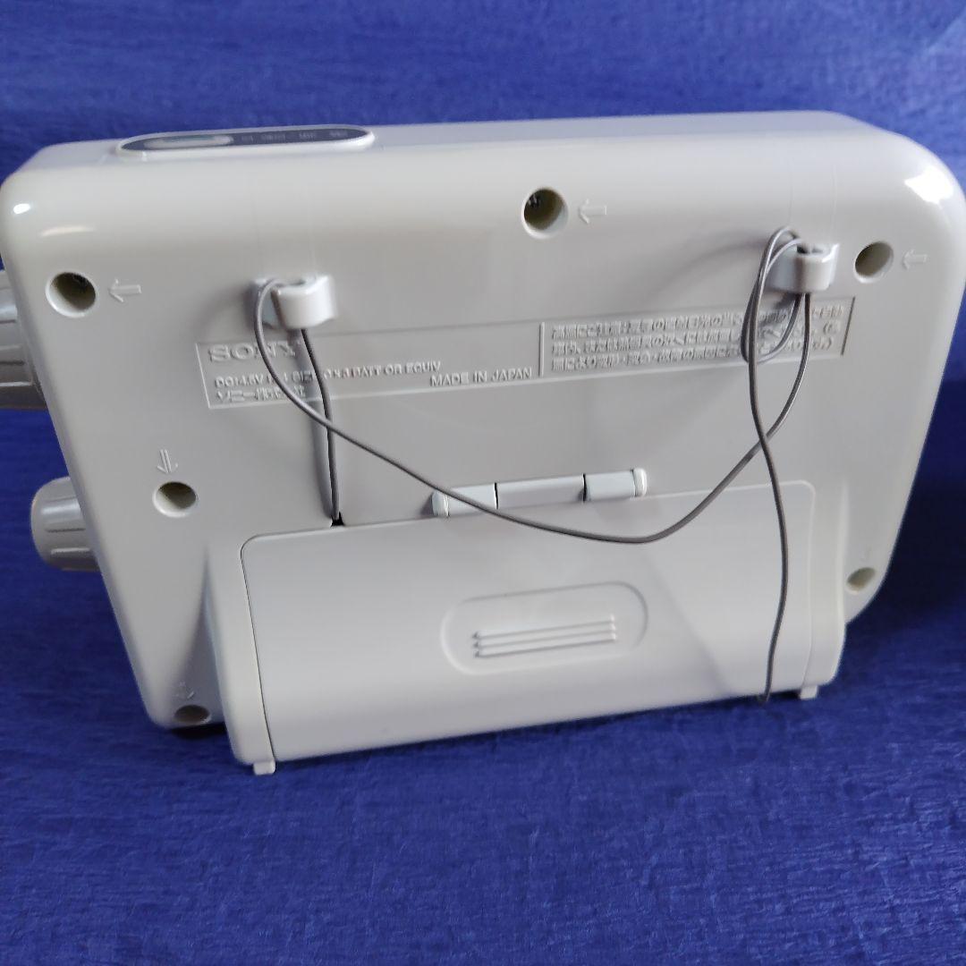 ラジオ　防滴仕様　SONY ICF-S70 お風呂ホワイト　箱付き　レトロ