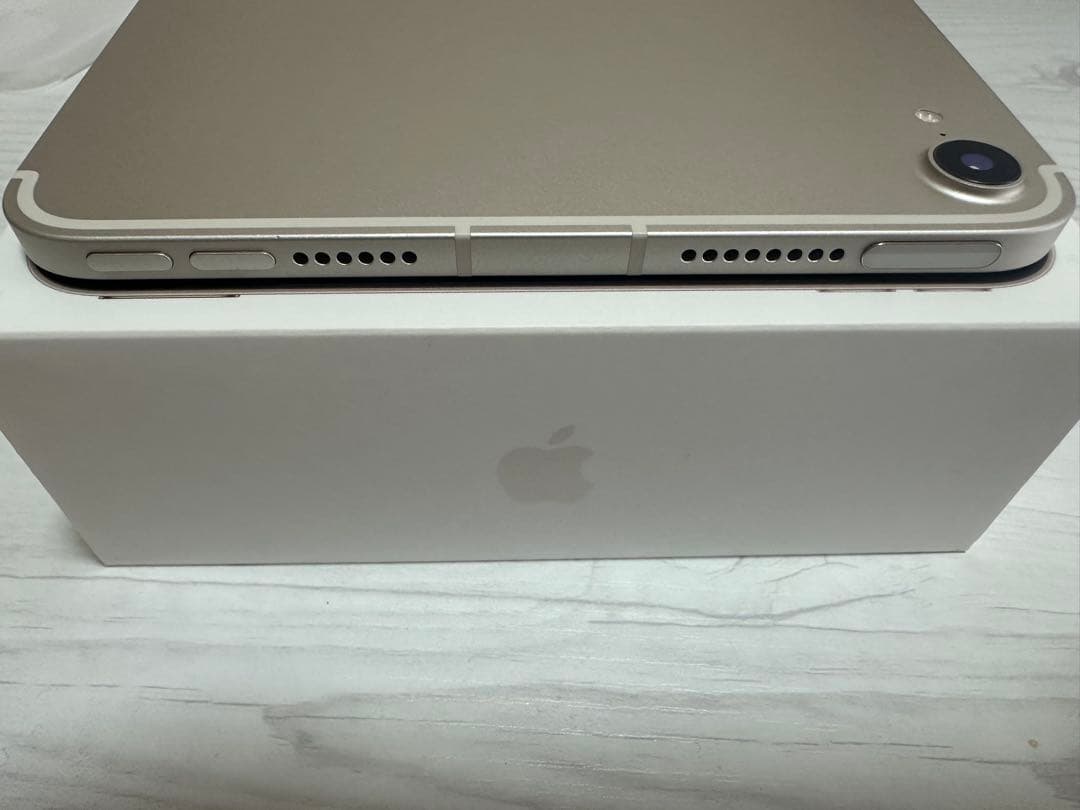 iPad mini 第６世代　64GB Wi-Fi＋セルラー　Starlight