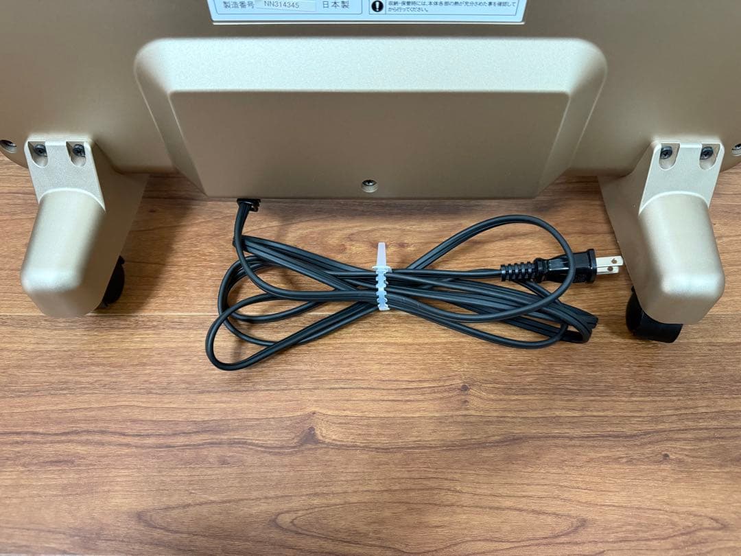 【美品】サンルミエ エクセラ7（セブン）N700L-GR 遠赤外線 ヒーター