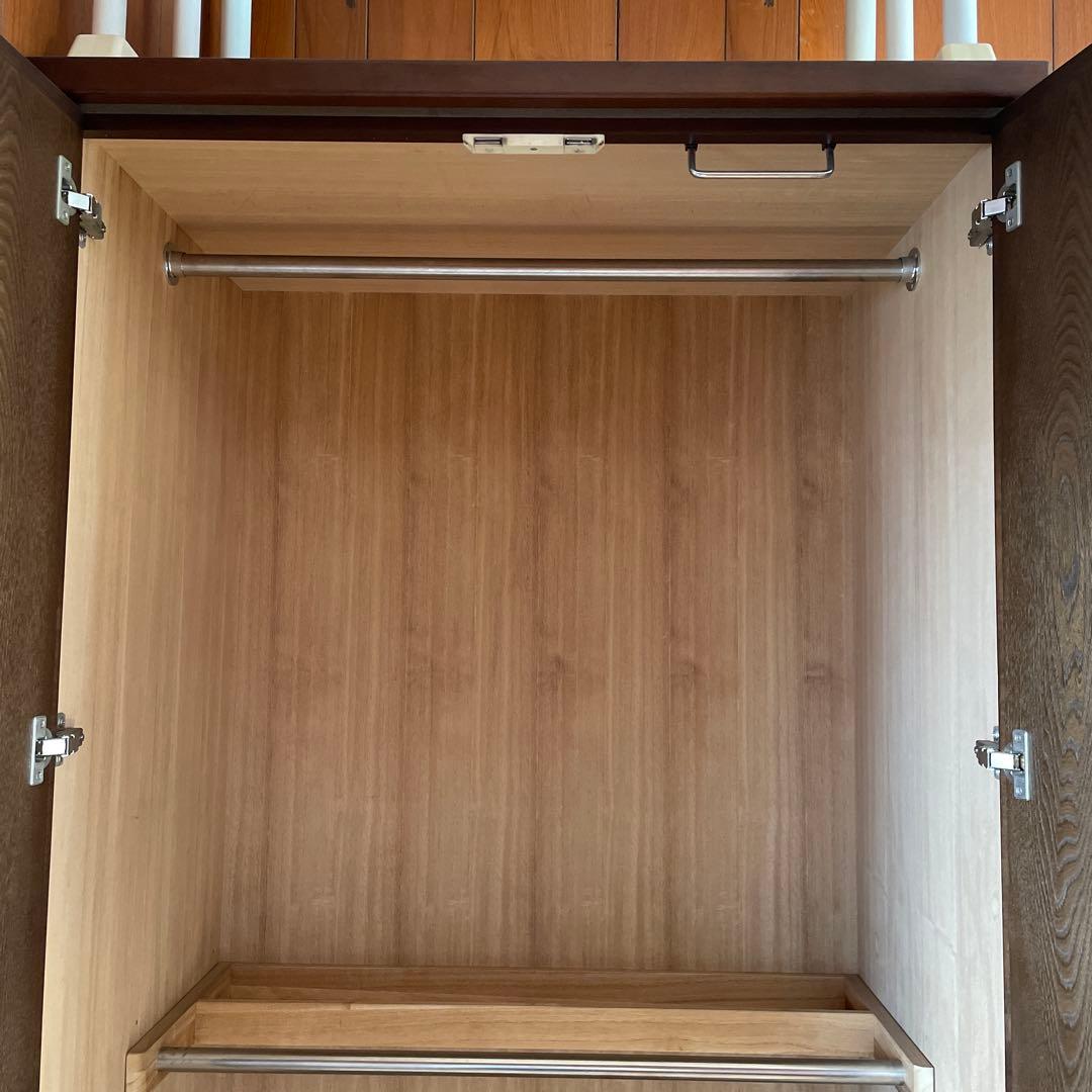 YAMAHA ヤマハの家具　ビンテージ家具　ダークブラウン木製クローゼット 2扉