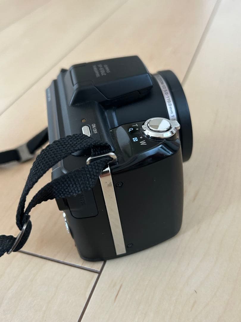 オリンパスSP-610UZ　コンパクトカメラ動作確認済み