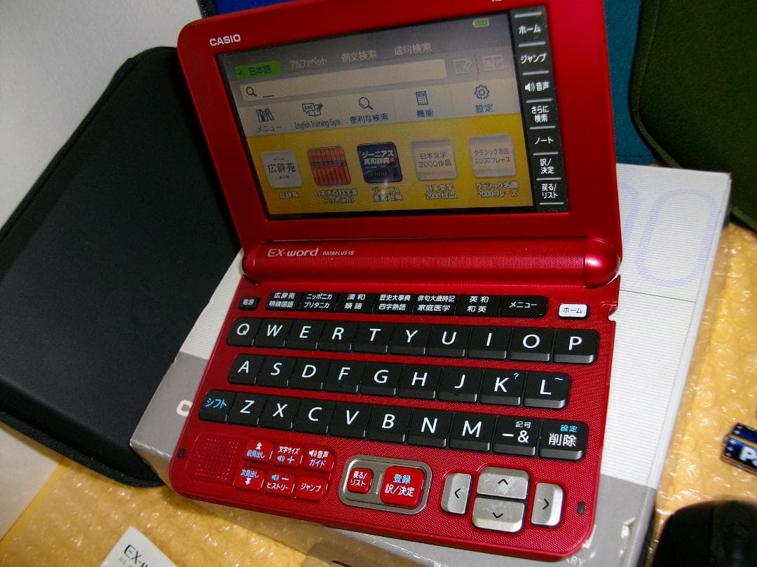 準新品　電子辞書　EX-word　XD-Y6500　XD-JTY6030