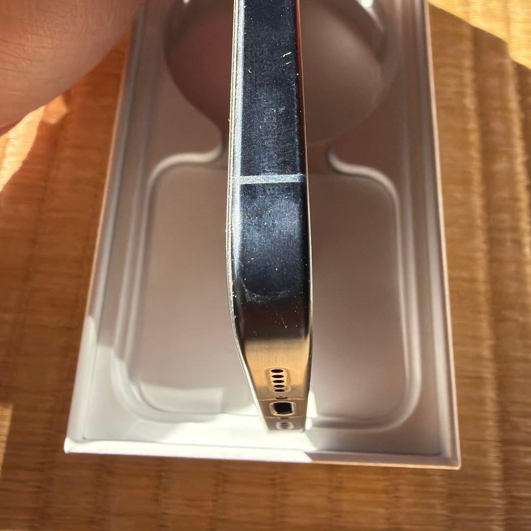 最終値下げ！iPhone 15 Pro 256GB バッテリー87%