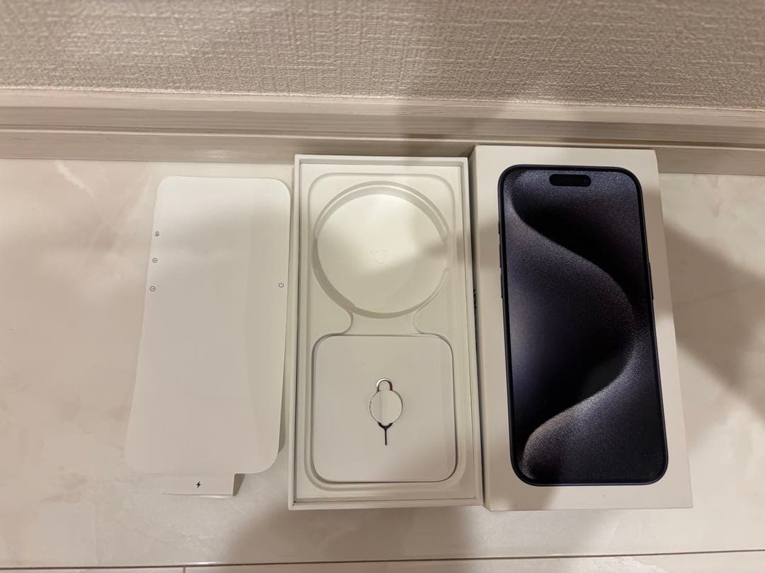 最終値下げ！iPhone 15 Pro 256GB バッテリー87%