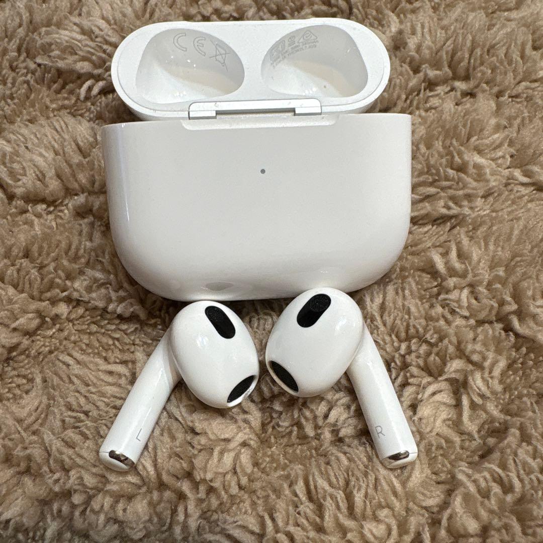 AirPods 第3世代 MagSafe充電 MME73