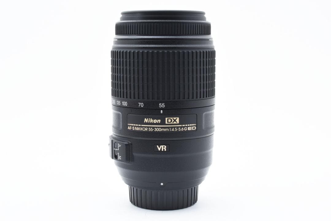 遠くも楽々撮れる⭐️超望遠レンズ⭐️Nikon AF-S 55-300ｍｍ
