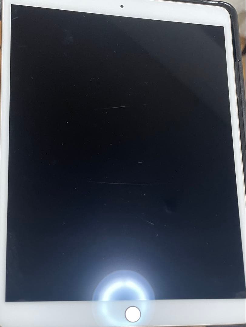 iPad Pro 10.5インチ 512GB Wi-Fi【キーボードケース付】