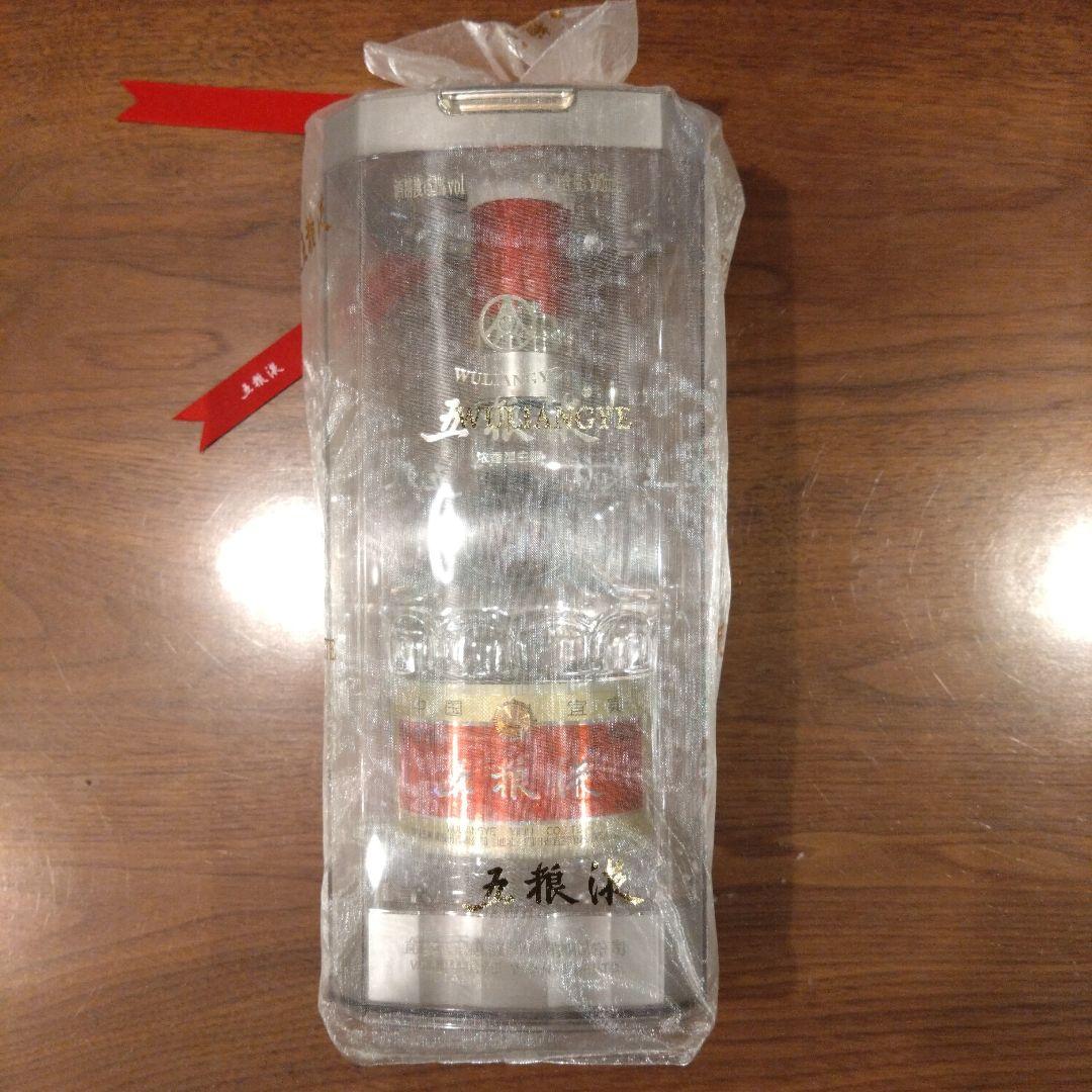 WULIANGYE 白酒 五粮液 500ml 52% 中国酒 高級バイチュウ