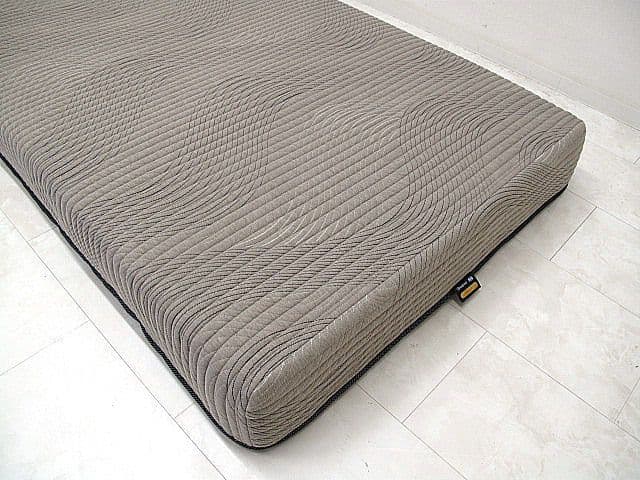 シモンズ セミダブルサイズマットレス　6.5レギュラー AB24E04