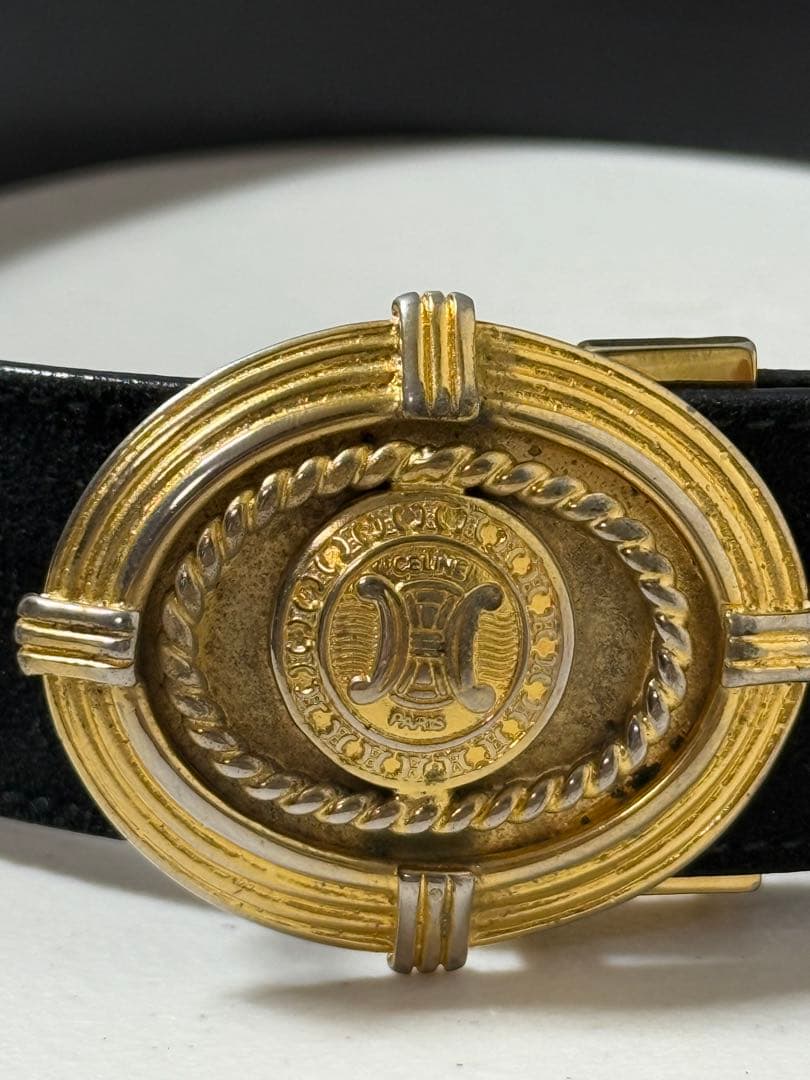 セリーヌ　スエード 黒ベルト 金色バックル　セリーヌ　CELNE