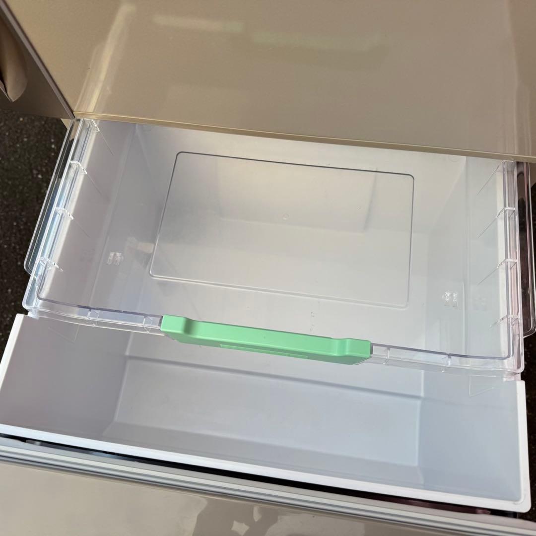 83⭐️2017年製★日立　冷蔵庫　自動製氷　大型　3ドア　315L